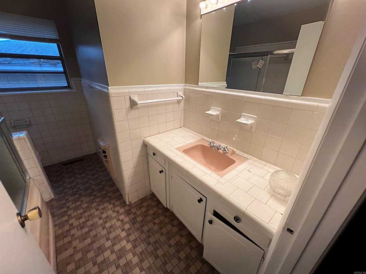 12 Bellemeade Dr - Photo 6 of 7