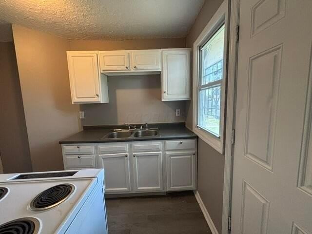 1134 E 23rd Ave - Photo 5 of 14