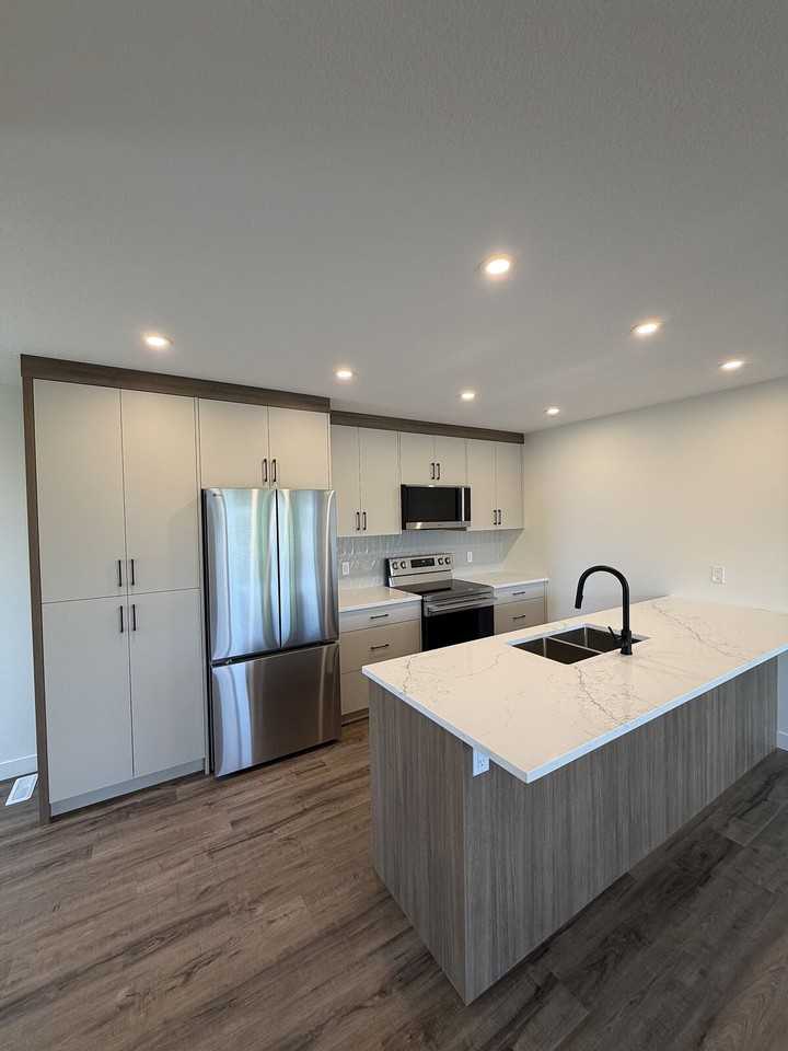 14 Gladeview Cres Sw