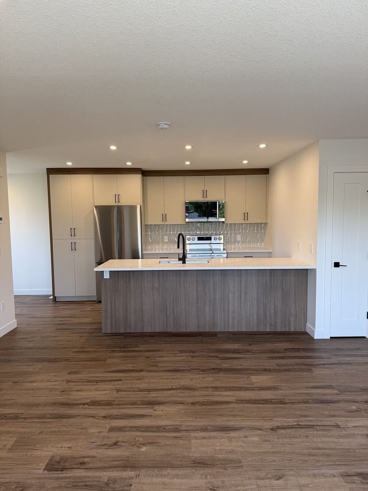 14 Gladeview Cres Sw - Photo 6 of 16