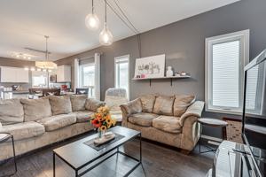 featured image of 331 Webster Dr