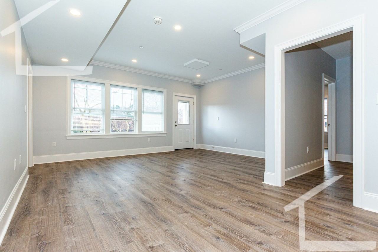 150 Kenrick St - Photo 2 of 7