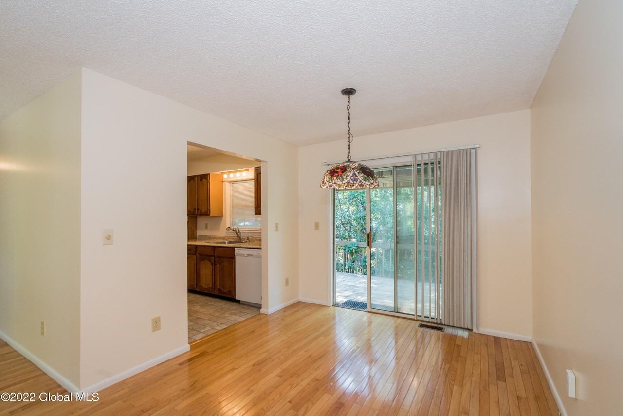 29 Quail Ct - Photo 5 of 19