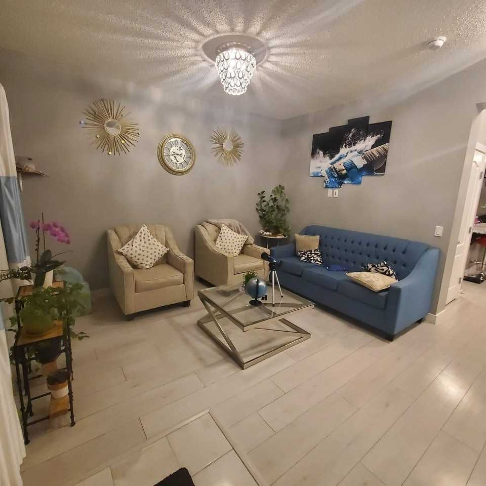 1131 Cornerstone St Ne - Photo 2 of 12