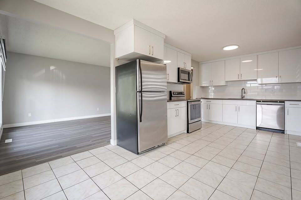 424 D - 424 Sabrina Rd Sw - Photo 2 of 17