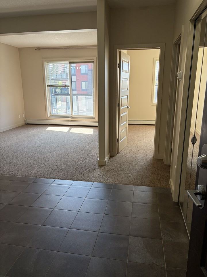 304 -304 Ambleside Link Sw - Photo 3 of 12
