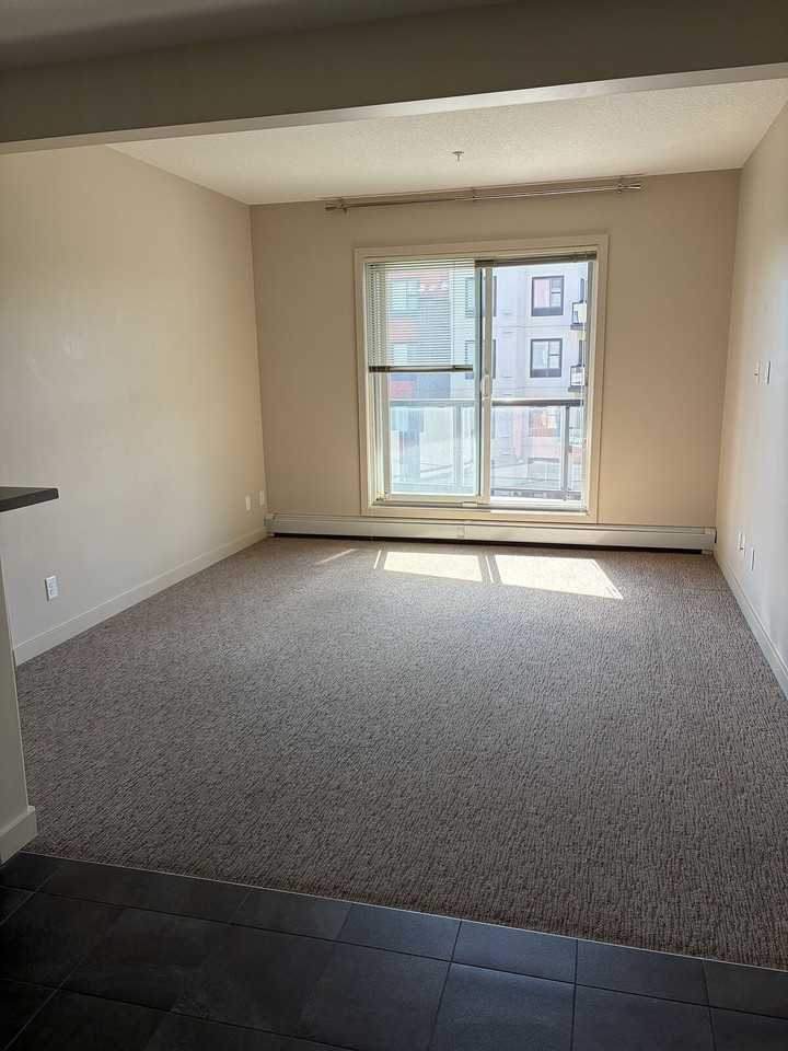 304 -304 Ambleside Link Sw - Photo 7 of 12