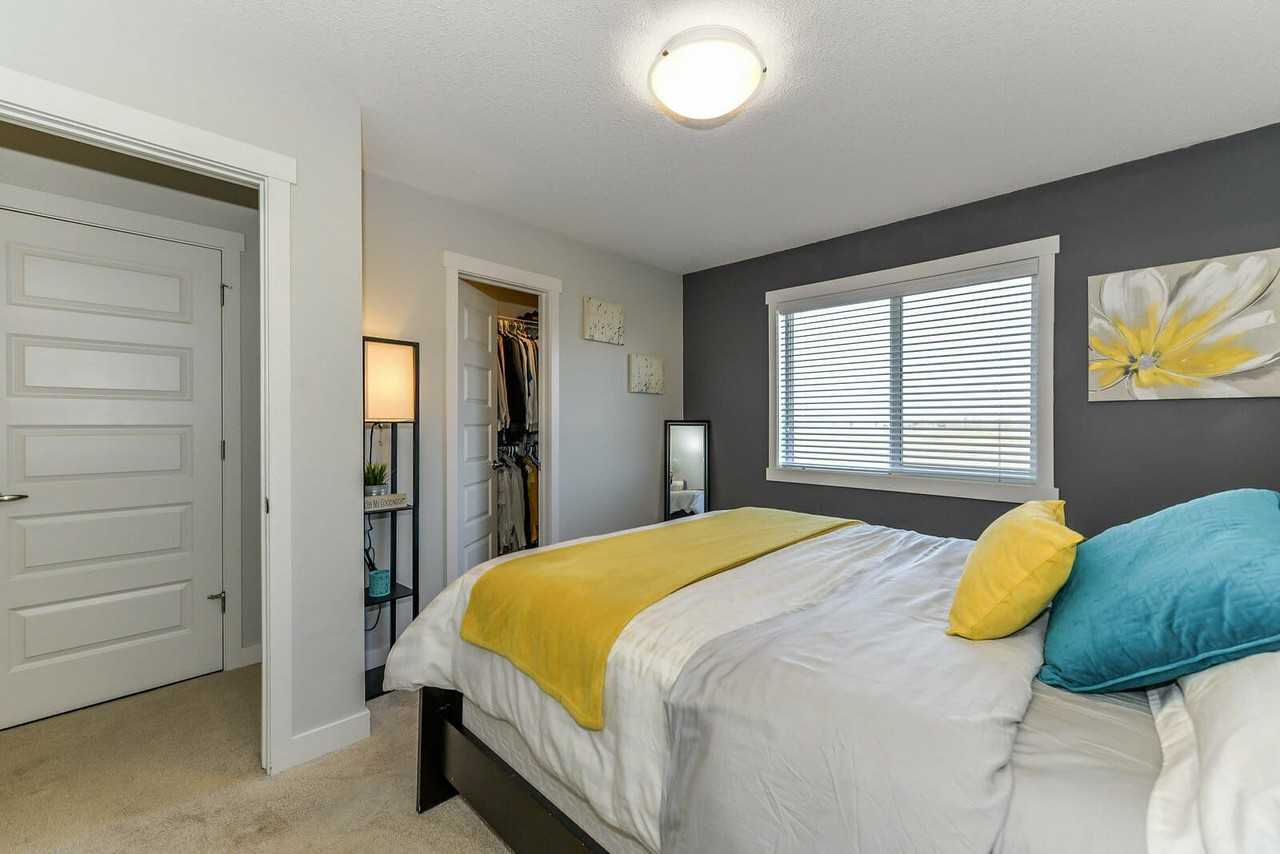 5112 1a Ave Sw - Photo 6 of 11