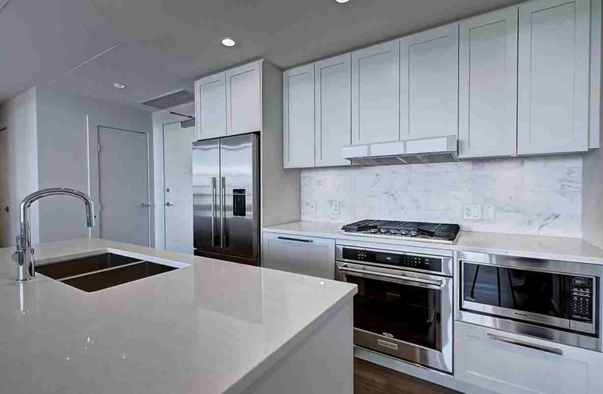 46 9 St Ne - Photo 4 of 26