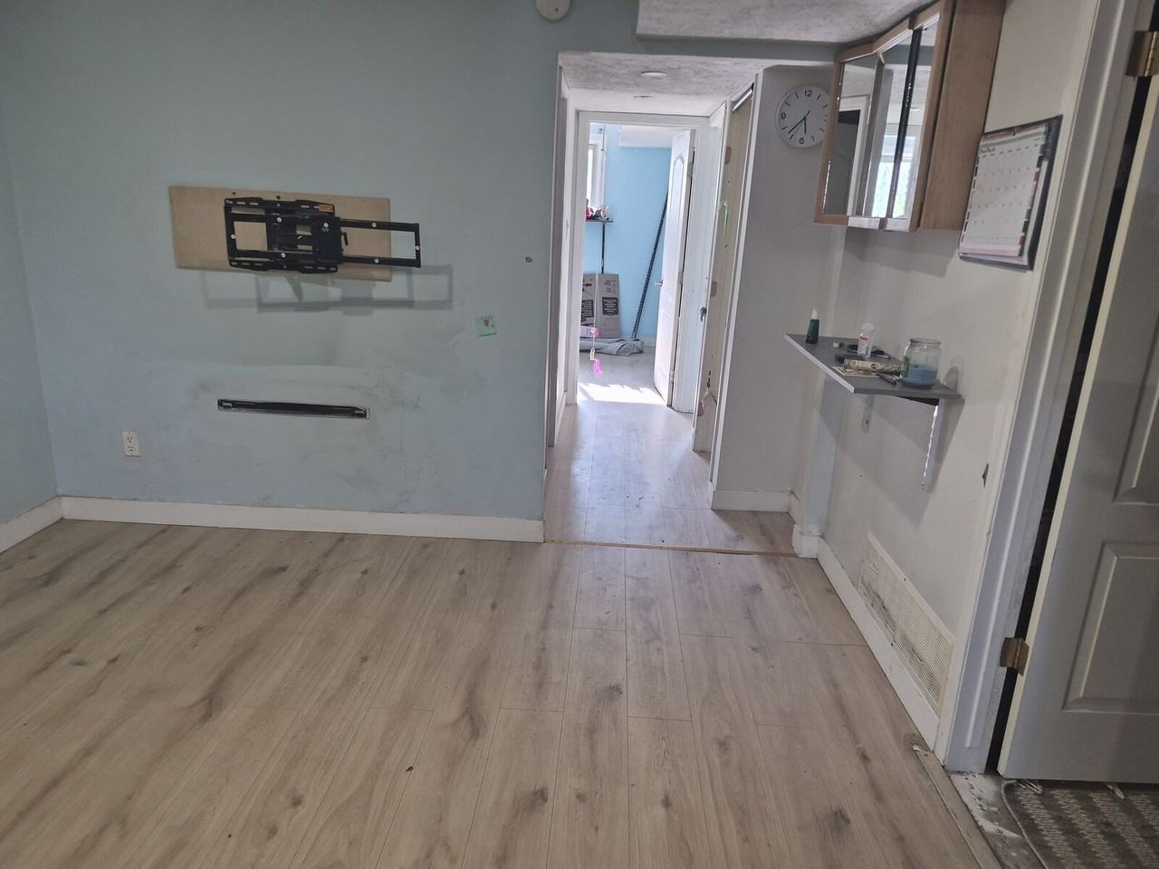 1329 35 St Se - Photo 4 of 20
