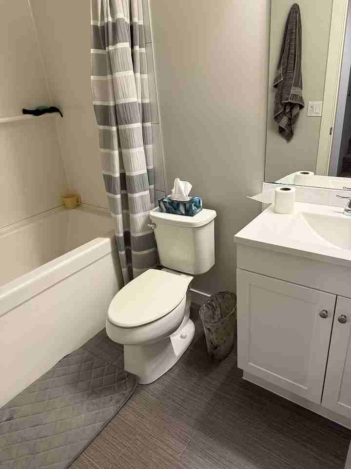 102 Drake Landing Wynd - Photo 3 of 11