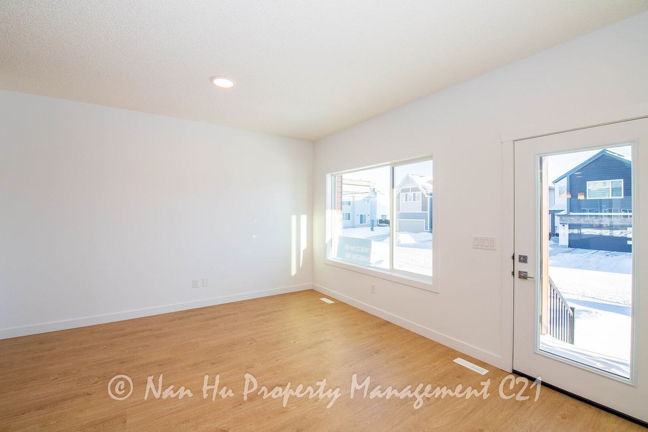 19036 22 Ave Nw - Photo 3 of 21