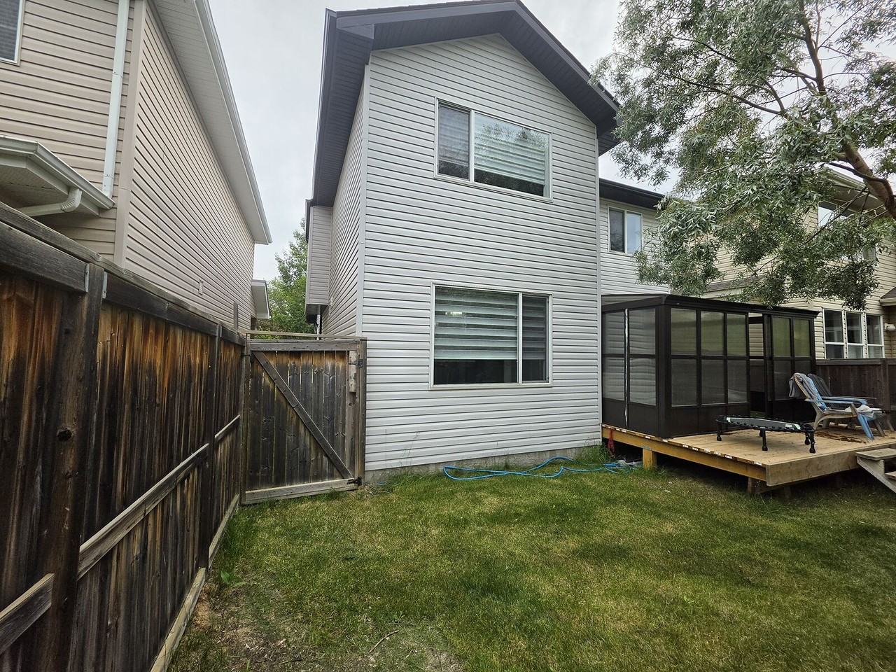 113 Royal Oak Hts Nw - Photo 2 of 23