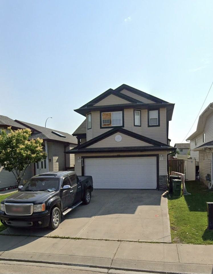 613 Windross Cres Nw - Photo 2 of 2