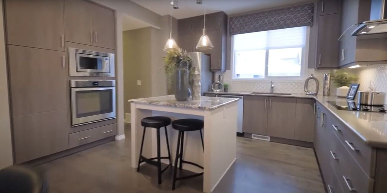 349 Desrochers Blvd Sw - Photo 4 of 12