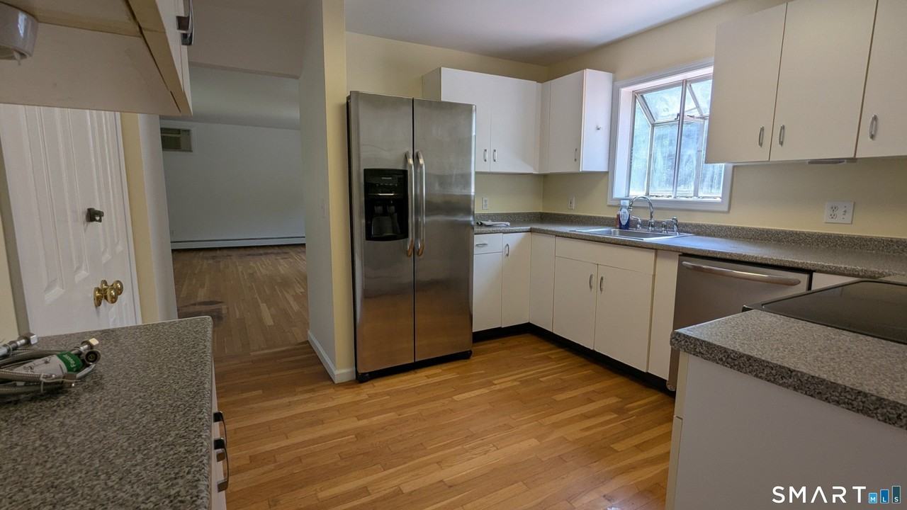 117 N Taylor Ave - Photo 6 of 30