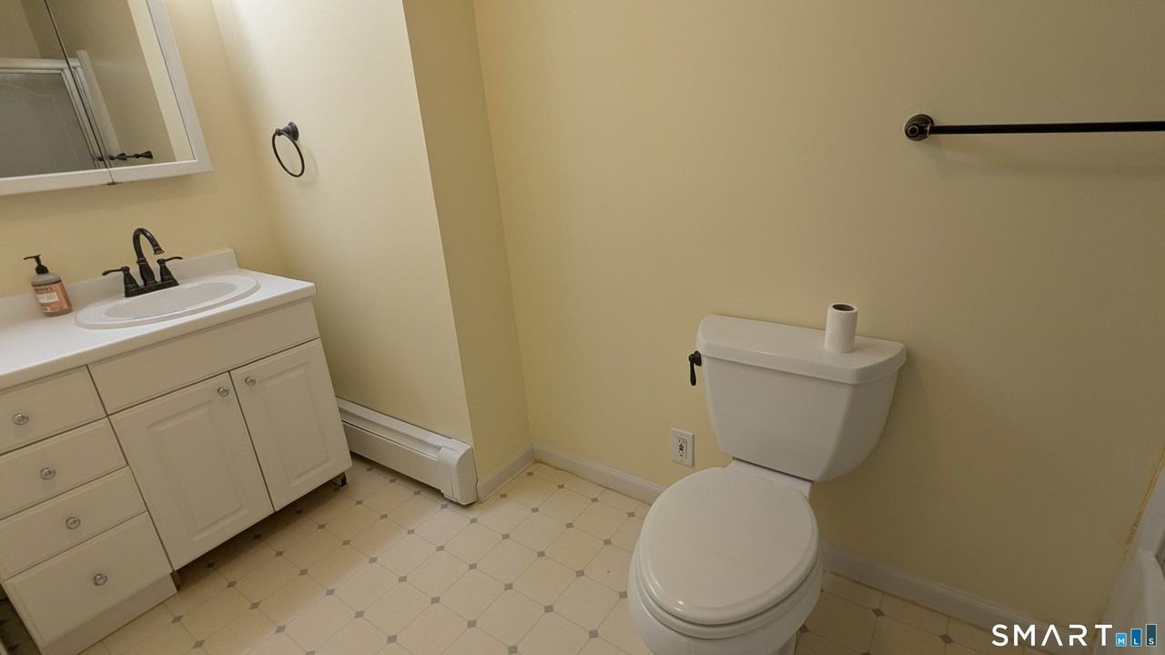 117 N Taylor Ave - Photo 7 of 30