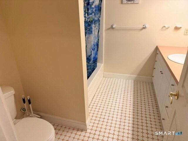 289 New Haven Ave #R - Photo 7 of 9