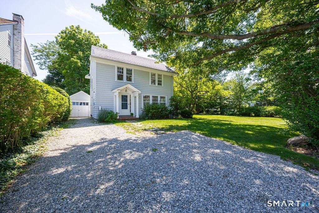 12 Roosevelt Rd - Photo 2 of 26