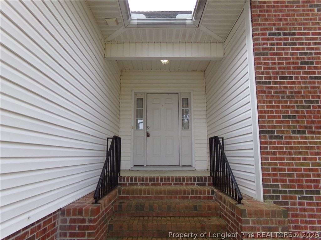 290 Robeson St - Photo 3 of 38