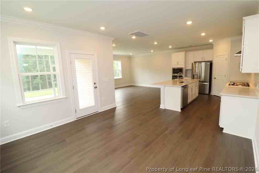 1015 Gemstone Way - Photo 4 of 42