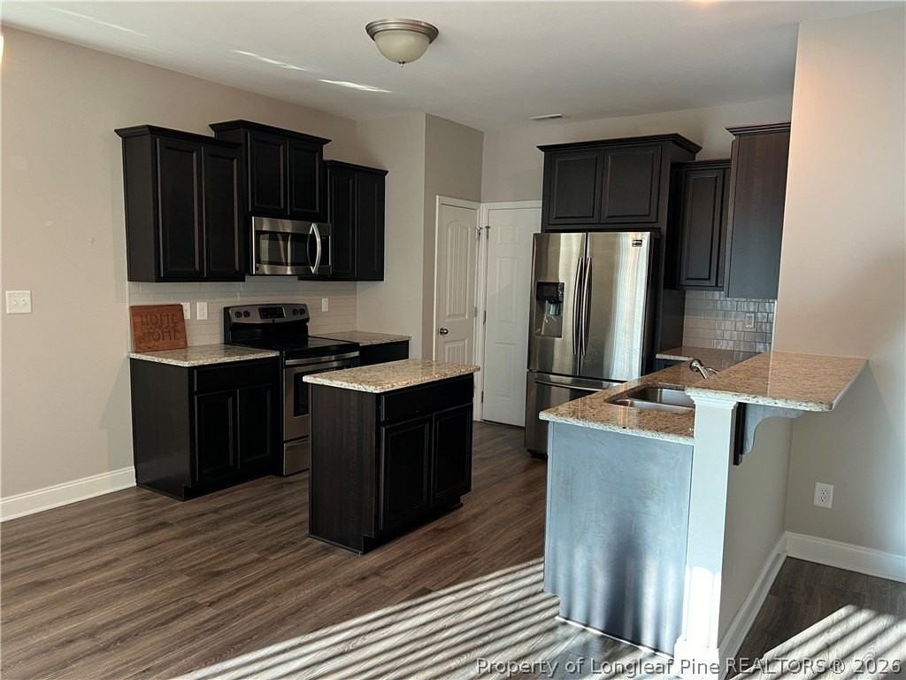 312 Derby Ln - Photo 5 of 21