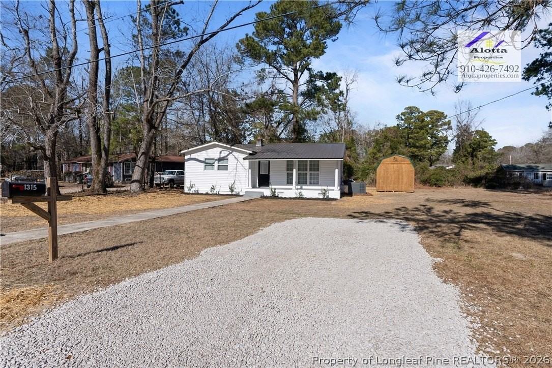 1315 Cade Hill Ave - Photo 4 of 29