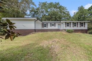 3660 Eagle Woods Cir - Photo 1 of 1