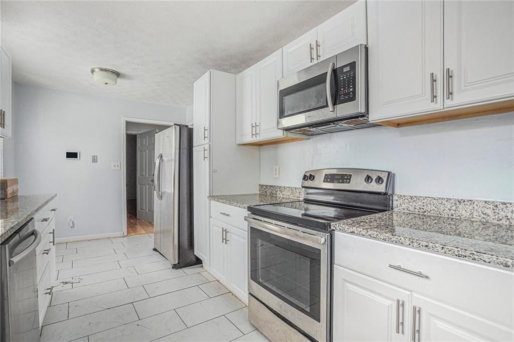 3660 Eagle Woods Cir - Photo 4 of 26