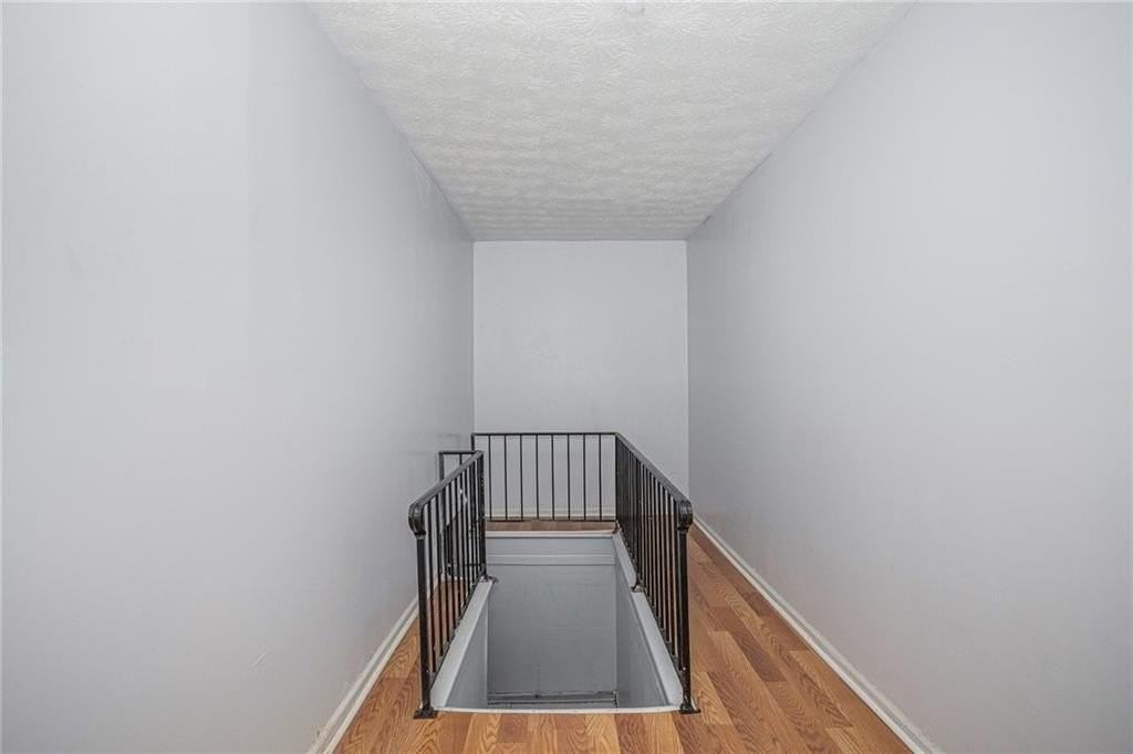 3660 Eagle Woods Cir - Photo 7 of 26