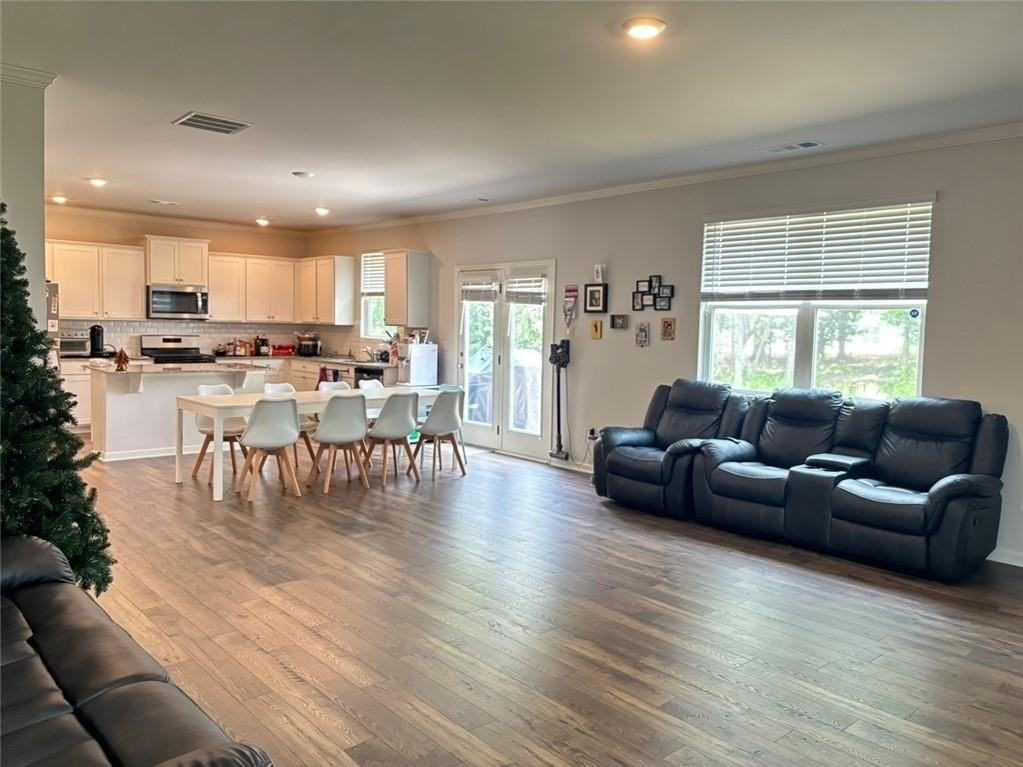 1446 Braselton Village Pkwy - Photo 6 of 22