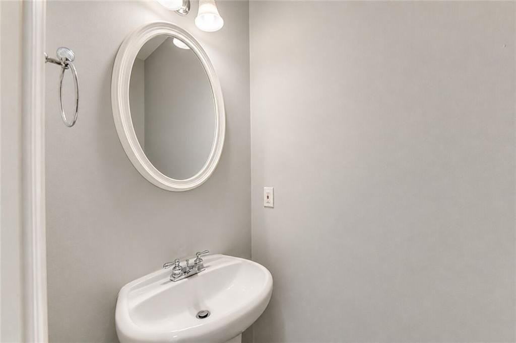 2785 Sudbury Trce - Photo 6 of 35