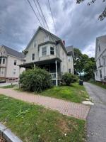featured image of 152 Washburn Ave