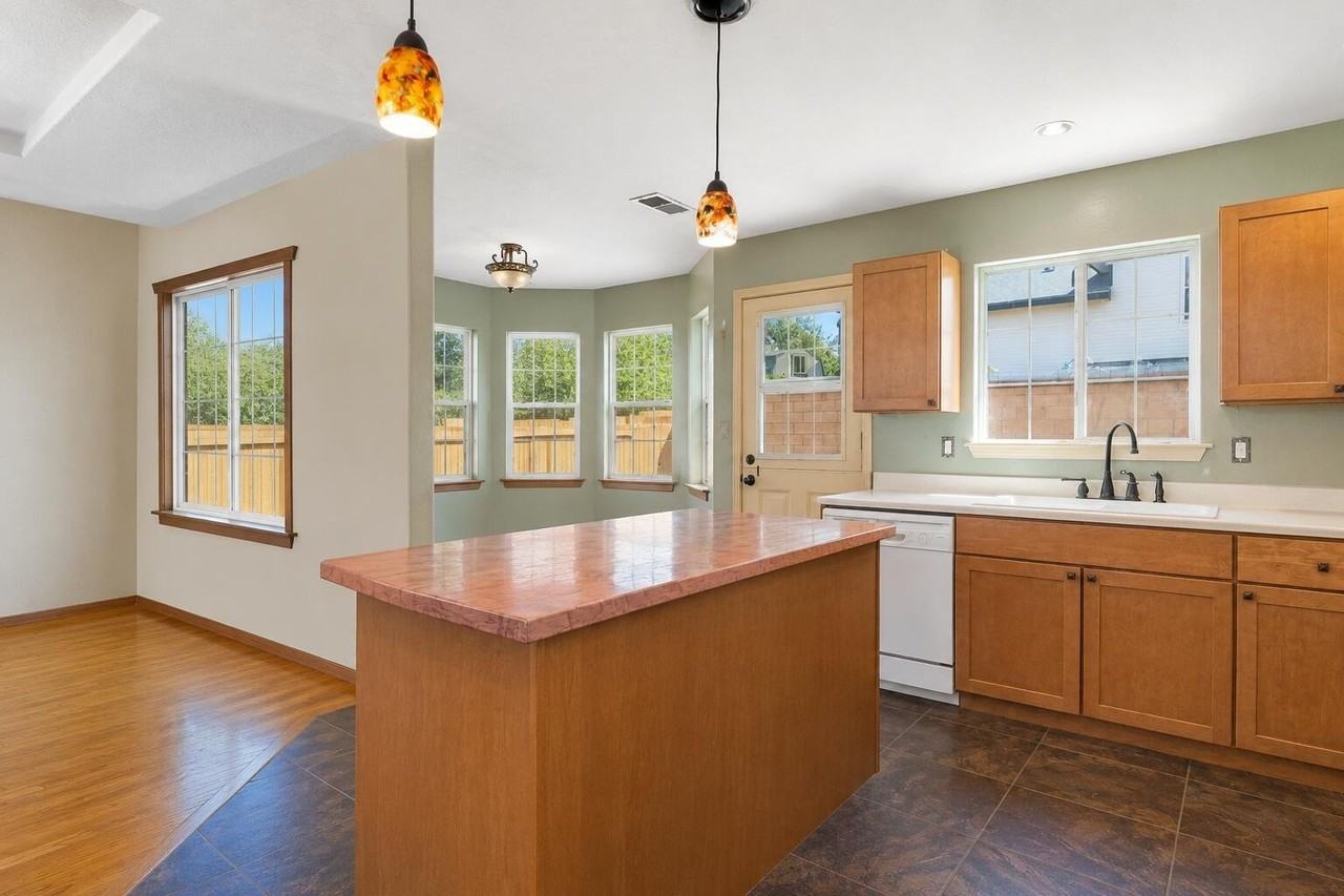 6716 Carney Ave Nw - Photo 6 of 21