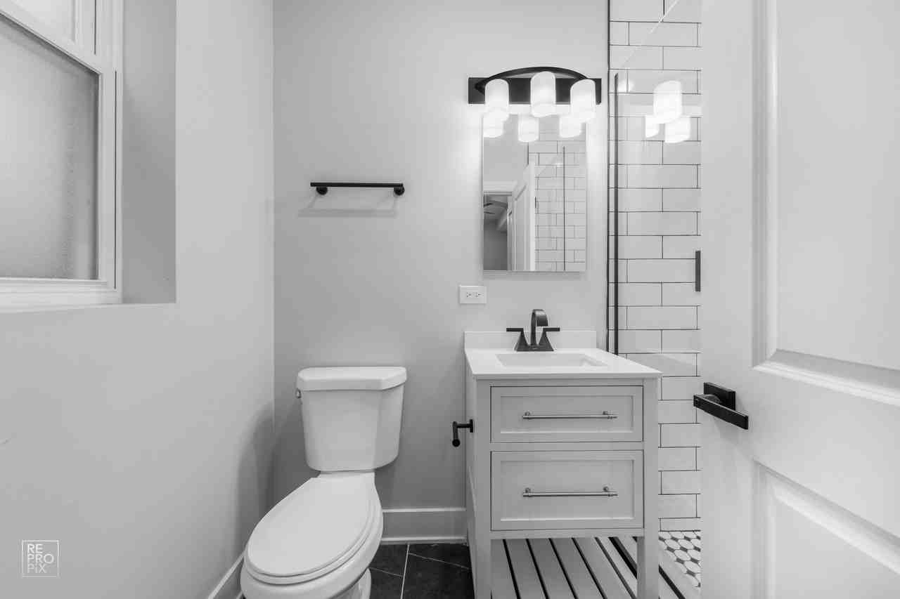 2317 W Taylor St #3F - Photo 6 of 12
