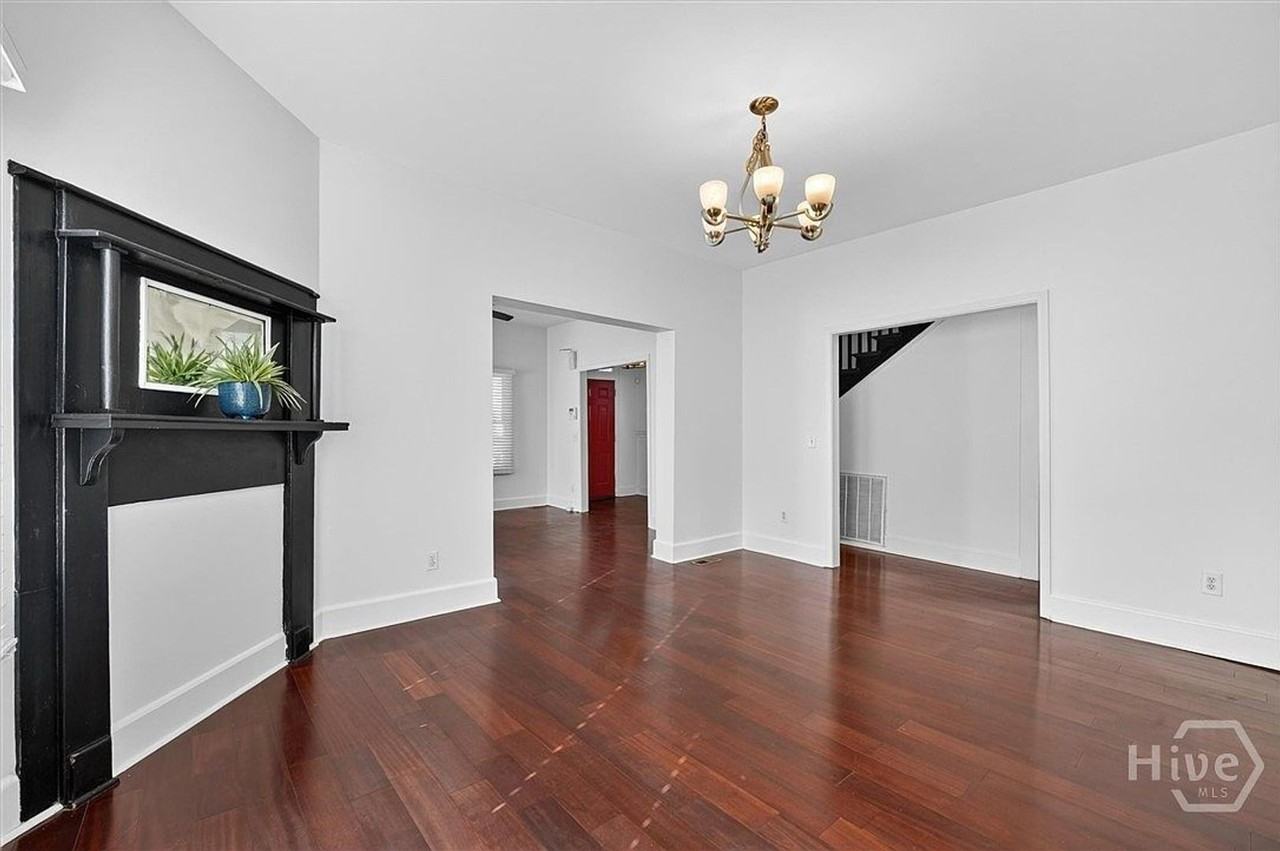 506 E 31st St - Photo 7 of 20