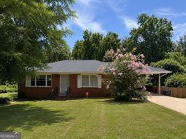 featured image of 1312 N 9th St