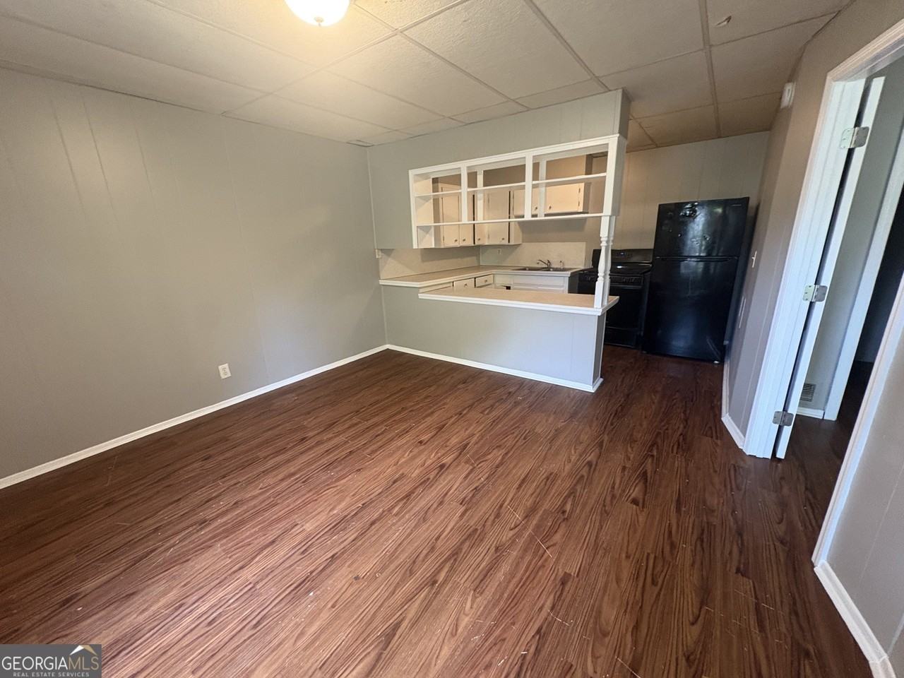 207 Reynolds St Ne #6F - Photo 3 of 9