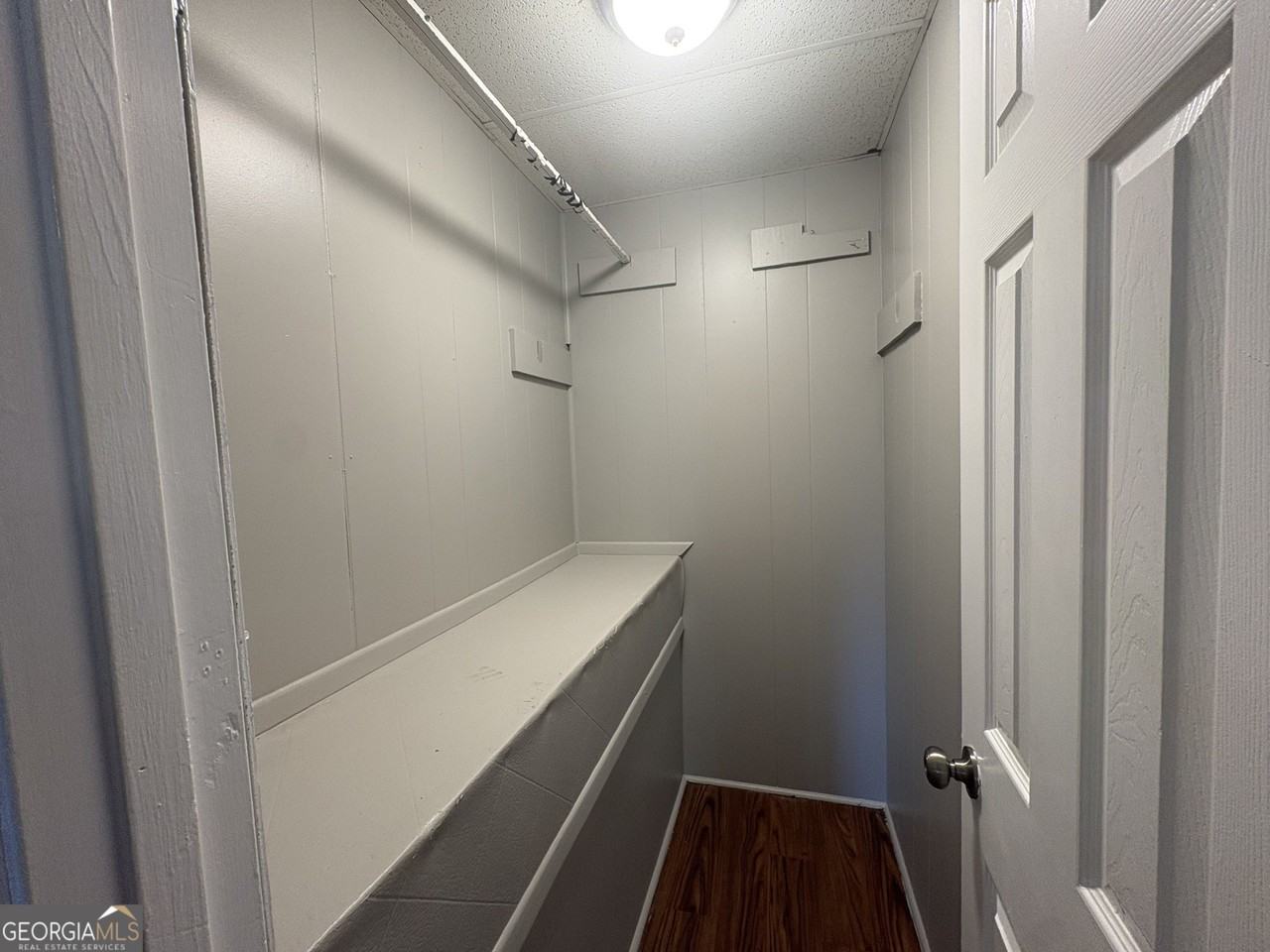 207 Reynolds St Ne #6F - Photo 6 of 9