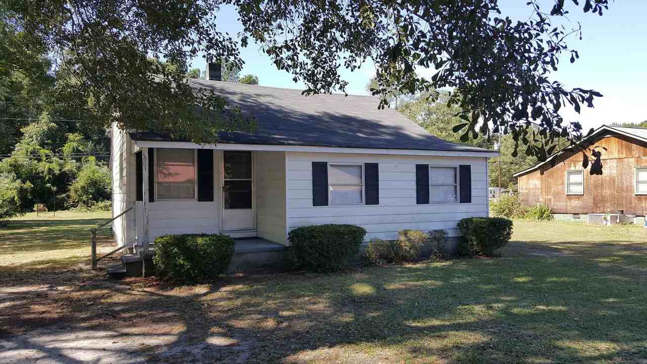 18380 Marston Rd - Photo 2 of 12