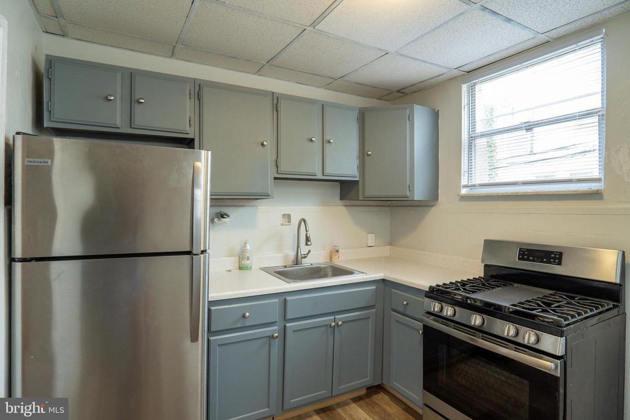 1420 S Hicks St - Photo 5 of 15