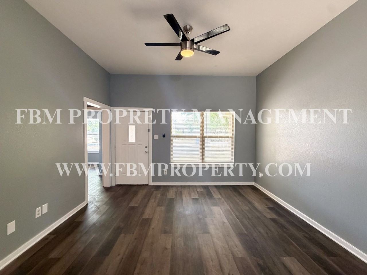 808 Metropolitan St - Photo 3 of 23