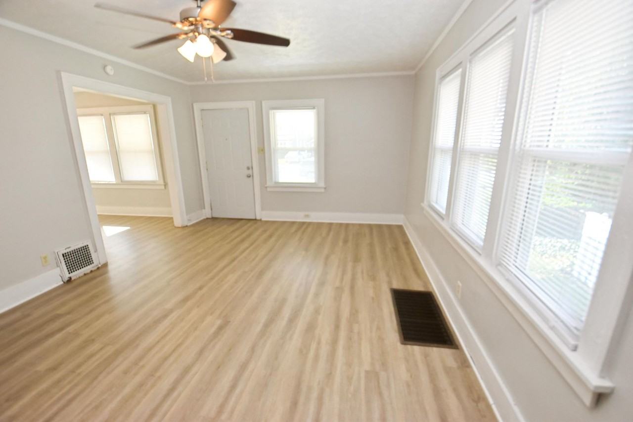 1315 Longfellow Ave - Photo 6 of 19