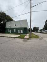 featured image of 1527 3rd Ave S