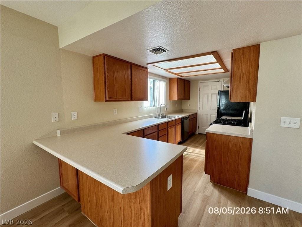 7749 Success Ct - Photo 5 of 41