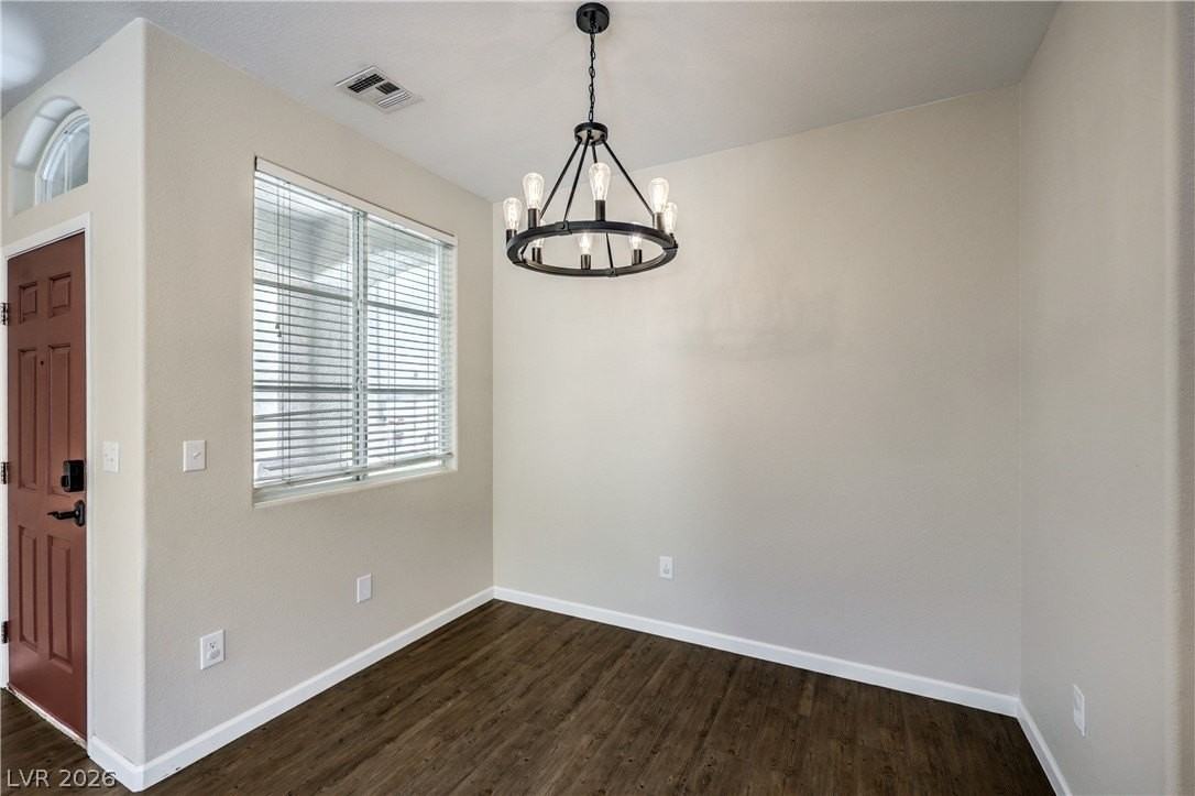 10650 Streamside Ave - Photo 2 of 27