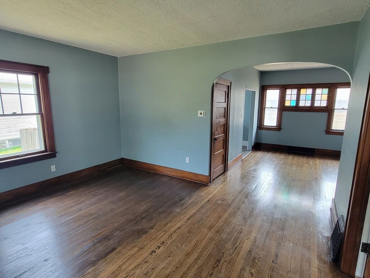 941 E 2nd St - Photo 2 of 18