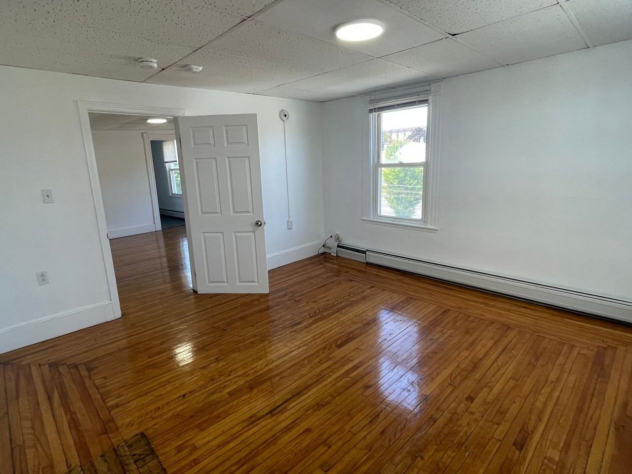 456 Fenn St 3rd Fl - Photo 3 of 12