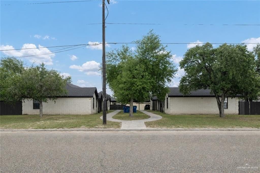 300 N Coyote Dr #1 - Photo 3 of 12