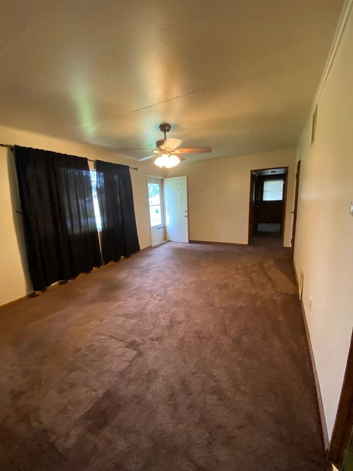 3144 Astor Ave - Photo 2 of 15
